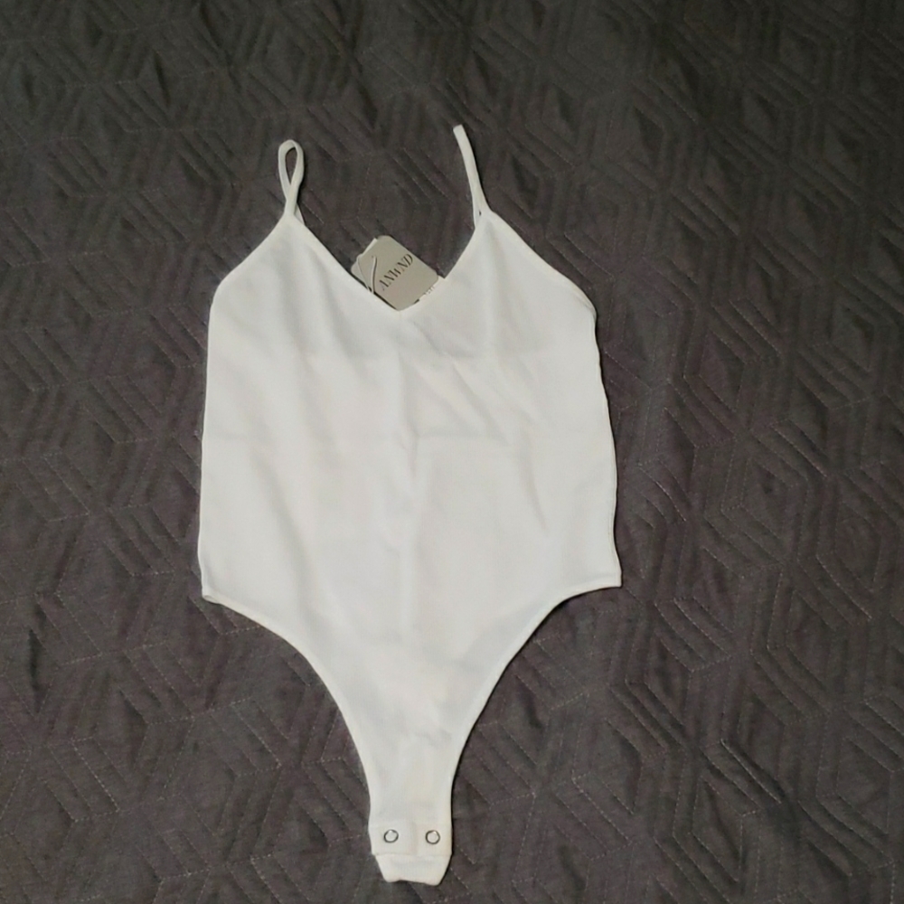 COPY - ANWND White V Neck Bodysuit